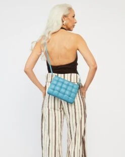 Tilly's Big Sis Crossbody Wave Woven -Nahrung Welt 1dfdebb9 45f4 4591 965e 65cc58337b8d