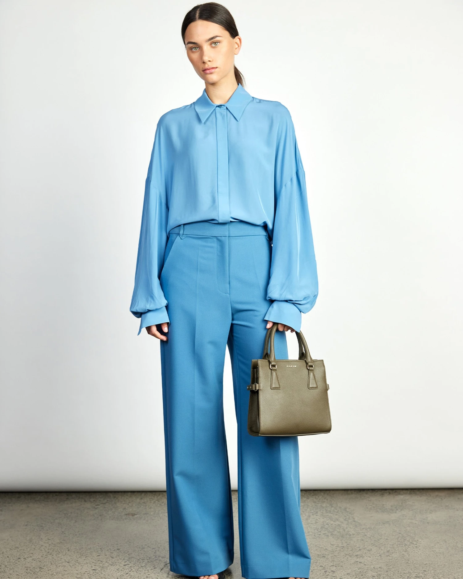 Beau Crossbody Rosemary 4 Beau Crossbody Rosemary – Bild 4