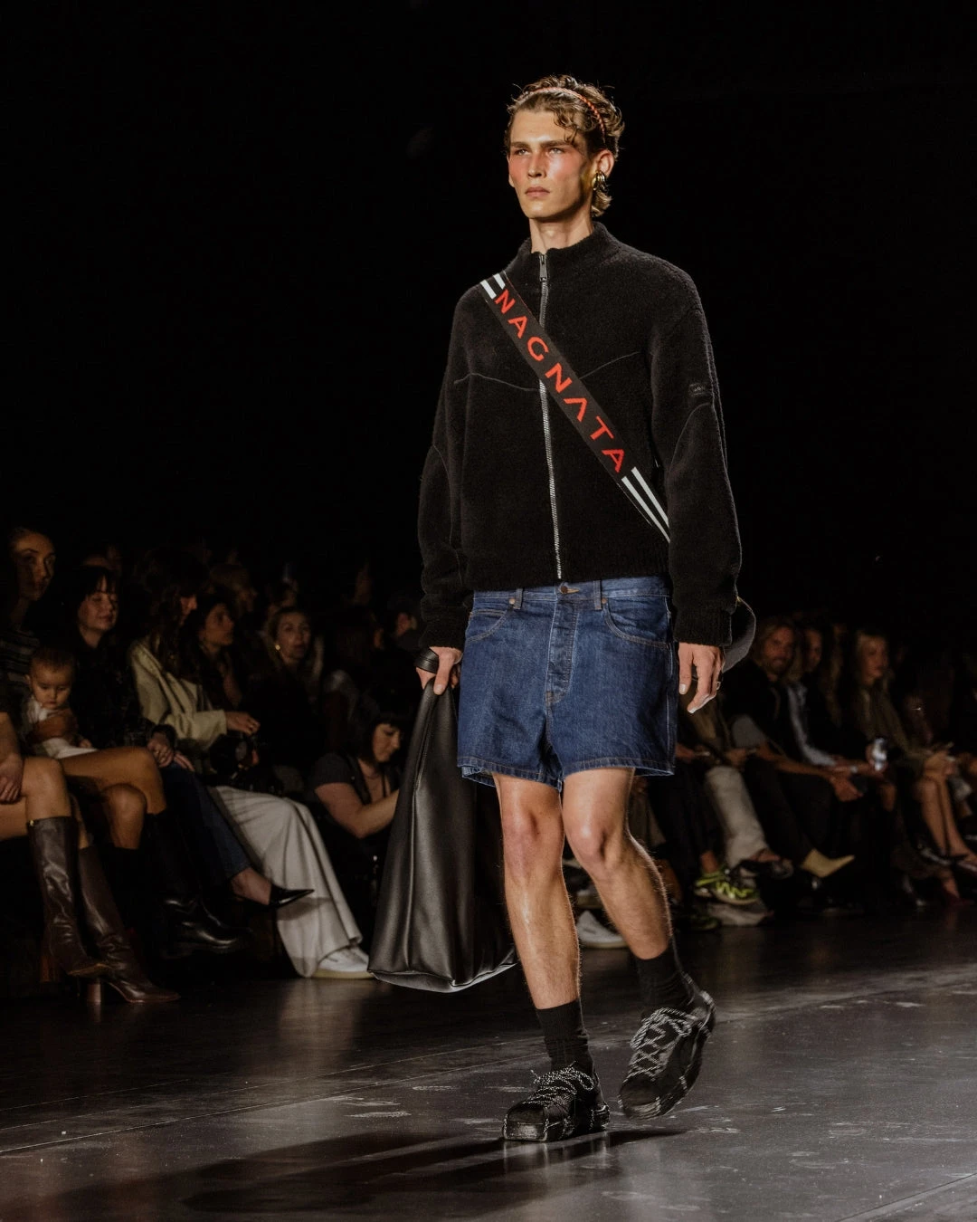 Knox Shoulder Bag 12 Knox Shoulder Bag – Bild 12