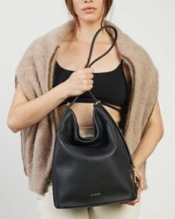 June Shoulder Bag -Nahrung Welt SABEN SS25 Ecomm June Black 3