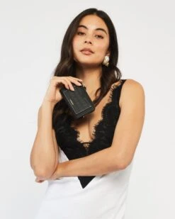 Wednesday Wallet -Nahrung Welt b6c72c9f 7bc5 45f5 8877 fdae83e12d64