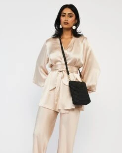 Coco Mini Bag Black Fine Braid -Nahrung Welt c3621c24 310a 4b14 9fe6 70a7811a37f7