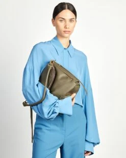 Frankie Shoulder Bag Rosemary -Nahrung Welt e0ca5e1c 1c20 4ae4 a0e6 35032c97a850 6222e32f da58 4e1d 8e05 3f61143eca9b