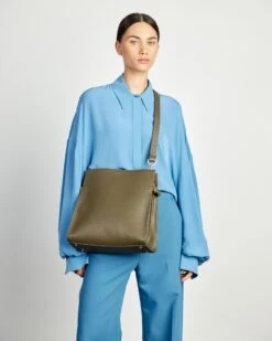 Beatrice Shoulder Bag Rosemary -Nahrung Welt e8ed419f 21c0 4995 aa84 d326a0cdc739 10d8bbaf 31d4 4c63 9be8 52441ab177b9