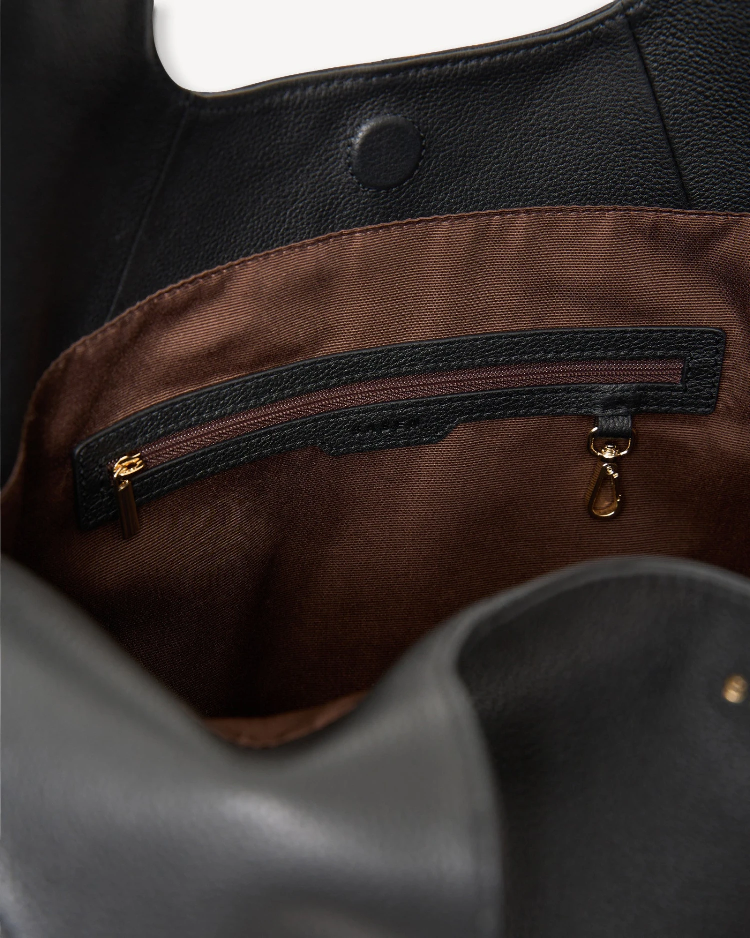 Knox Shoulder Bag 7 Knox Shoulder Bag – Bild 7